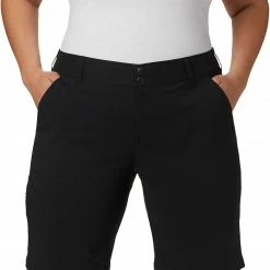 Brand new 👍 Columbia 👩 Women's Plus-Size Saturday Trail Long Shorts Black ❤️
