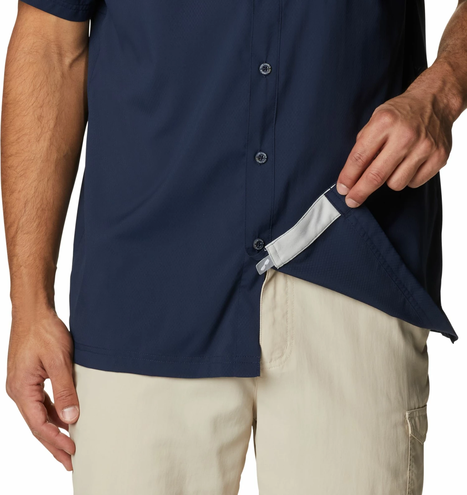 New π₯° Columbia Men's Notre Dame Fighting Irish Navy Slack Tide Camp Button Down π Shirt π - Image 4